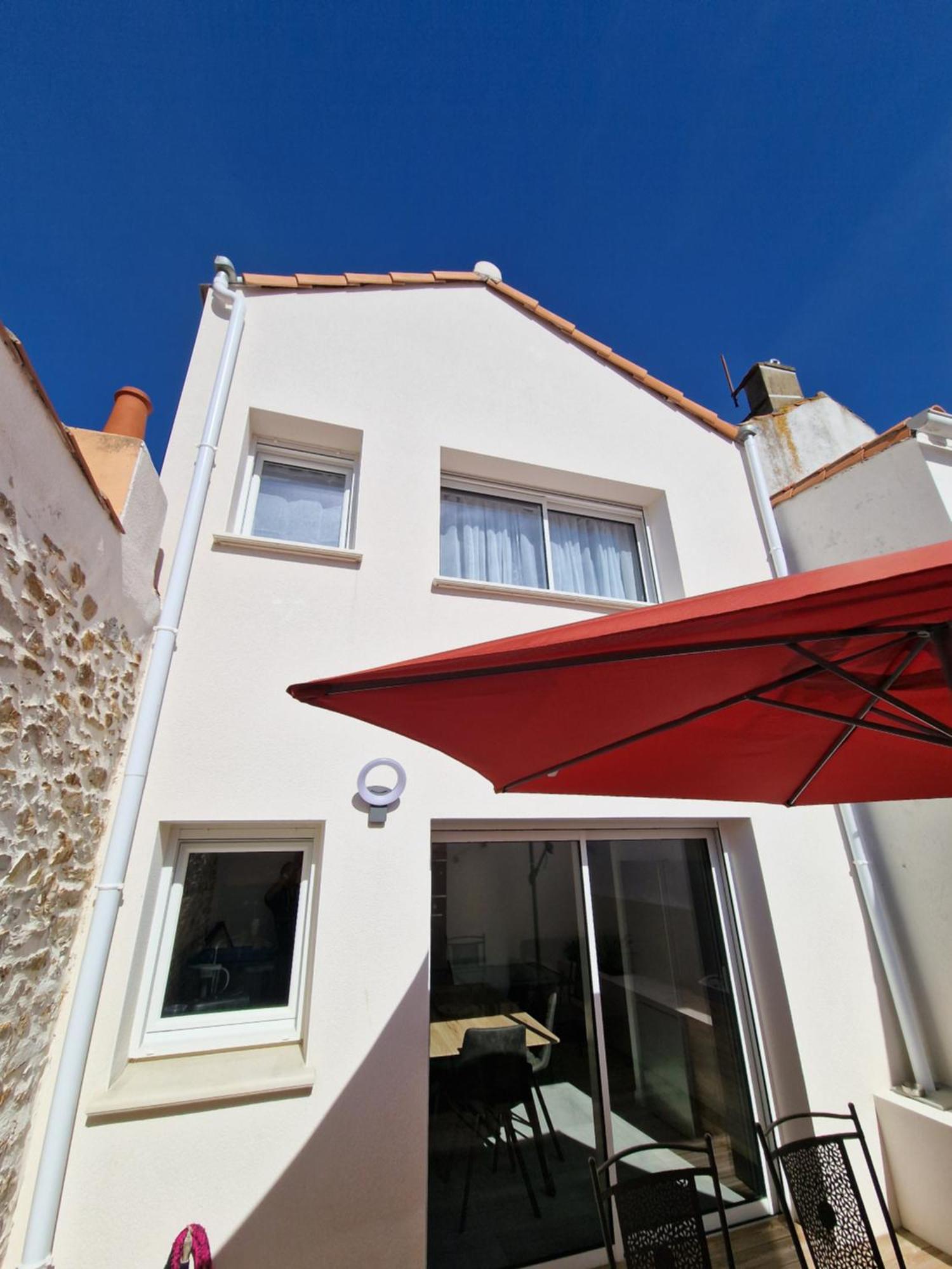 La Maison De Leo Les Sables-d'Olonne Exterior photo